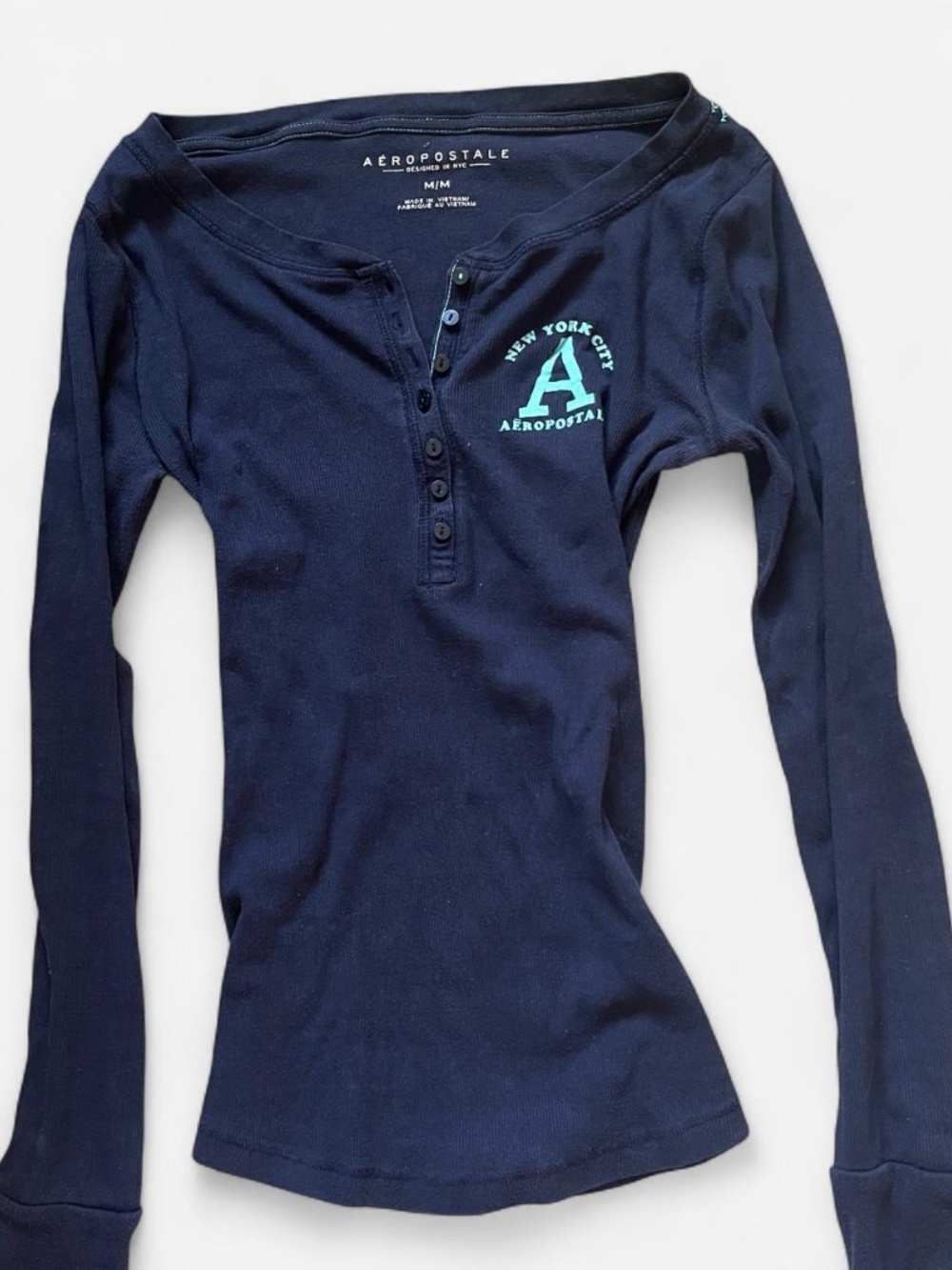 Vintage Aeropostale Women’s Henley Long Sleeve Top